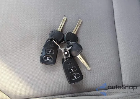 2014 Hyundai Tucson Gls z USA, uszkodzony, nr VIN KM8JT3AF2EU817711